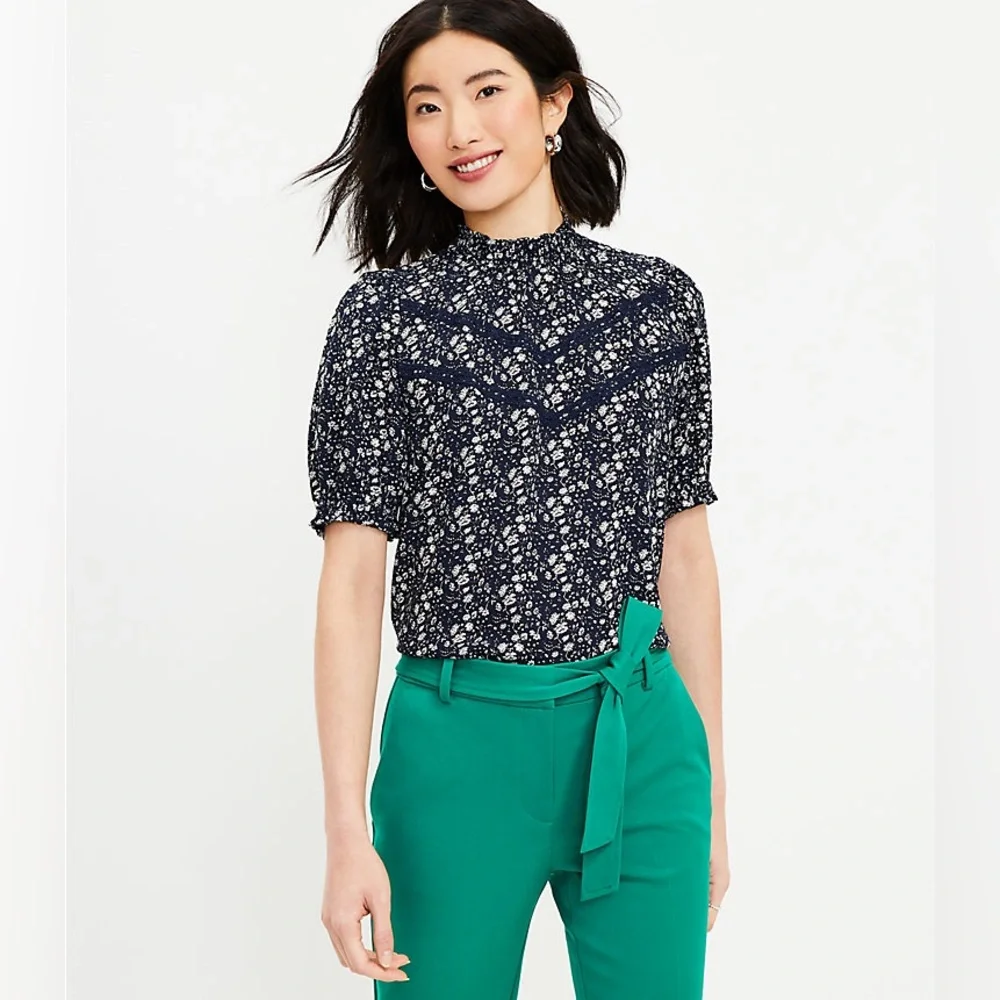 LOFT Vine Lace Trim Mock Neck Smocked Ditsy Floral Top Size L